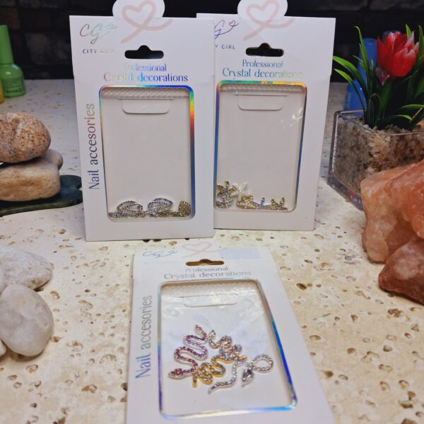 STRASS APLIQUE  SERPIENTE /ESTRELLAS /DIJE CITY GIRL
