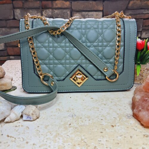 CARTERA CUADRADA CON ADORNOS EN  CIERRES # 39 FASHION