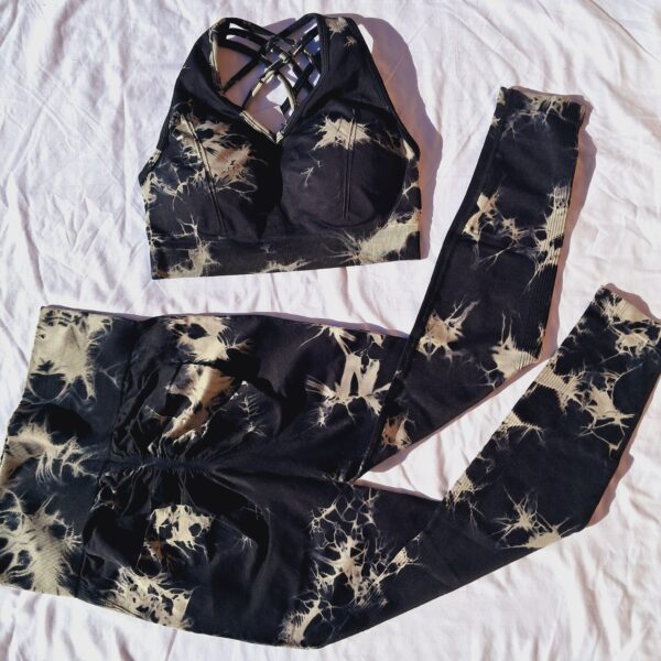 CONJUNTO MUSCULOSA NEGRO CON BLANCO TALLE S/M 209A ZETA BEAUTY