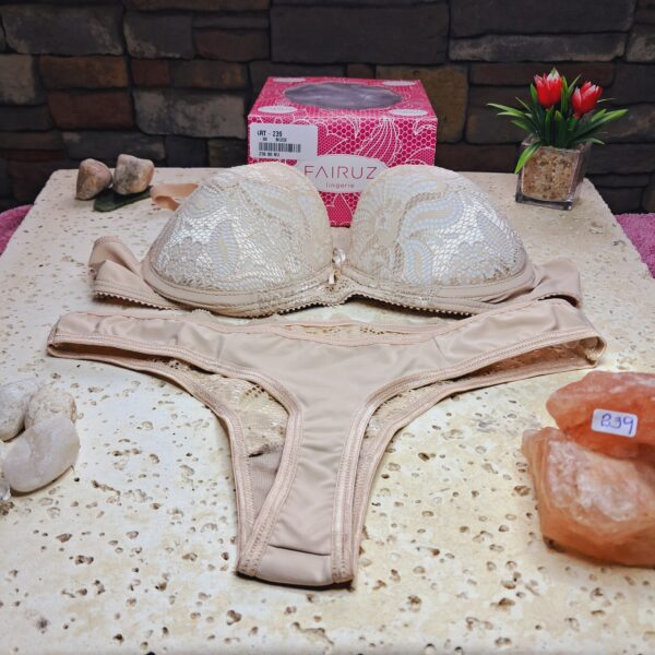 LENCERIA CONJUNTO LESS NUDE 239 TALLE 90 FAIRUZ