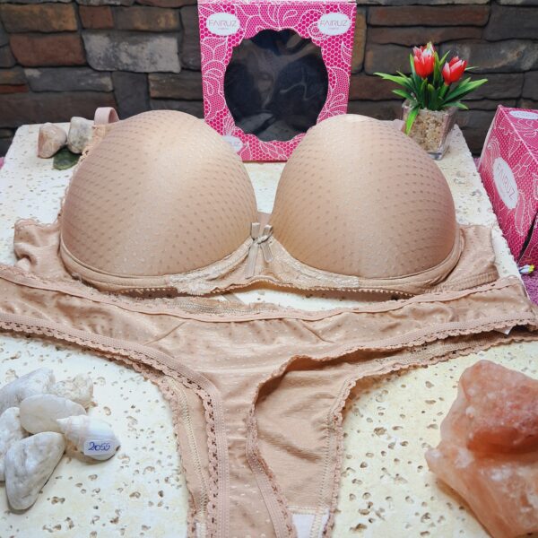 LENCERIA CONJUNTO LESS ALMENDRA 2055 TALLE 110 FAIRUZ