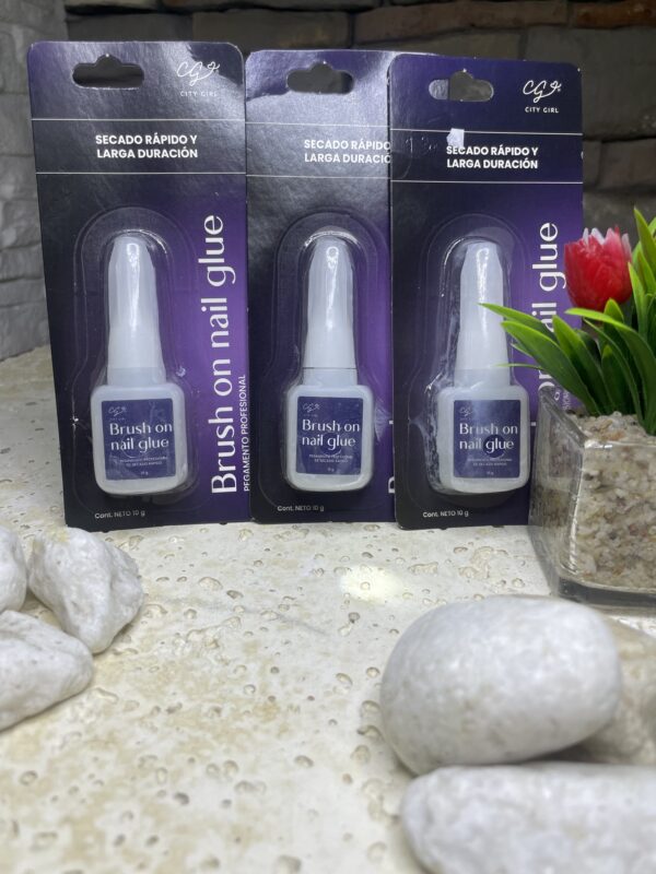 PEGAMENTO BRUSH ON NAIL GLUE 10G CITY GIRL
