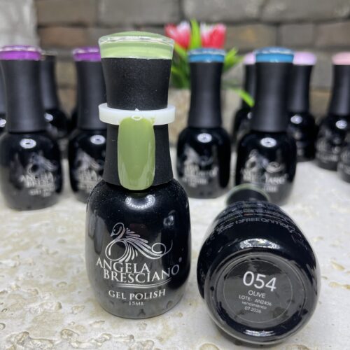 OLIVE15ML #054 ANGELA BRESCIAANO