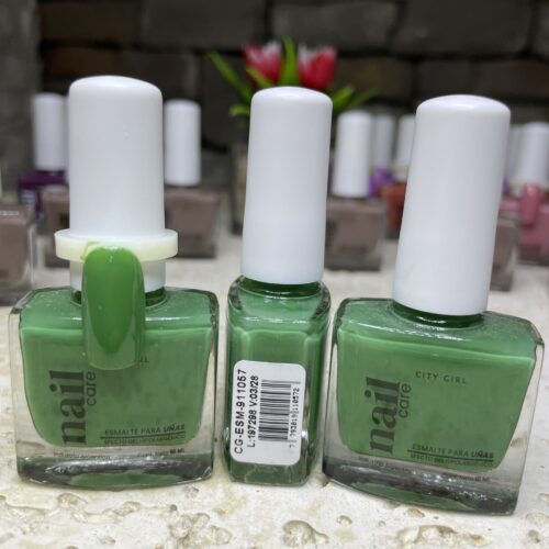ESMALTE PARA UÑAS HIPOALERGENICO 10ML  #1067 CITY GIRL