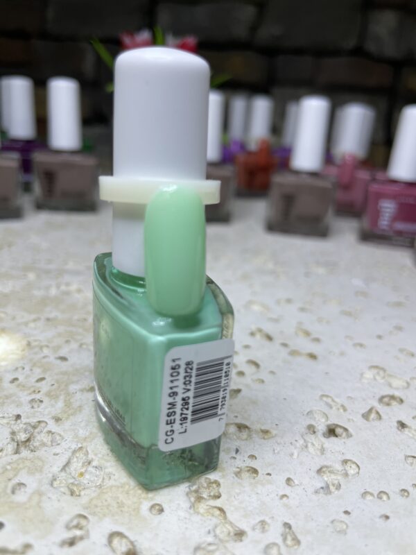 ESMALTE PARA UÑAS HIPOALERGENICO10ML # 1051 CITY GIRL