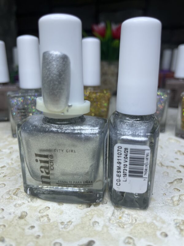 ESMALTE PARA UÑAS HIPOALERGENICO 10ML  #1070 CITY GIRL