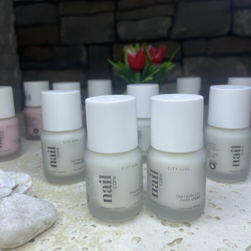 IMG_1786 TRATAMIENTO PARA UÑAS BASE NIVELADORA CITY GIRL